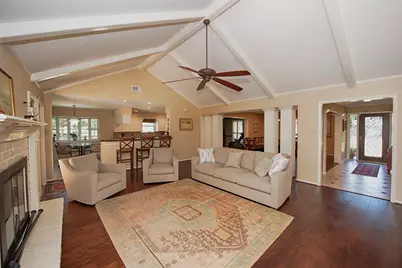 18502 Vinland Drive, Nassau Bay, TX 77058 - Photo 24