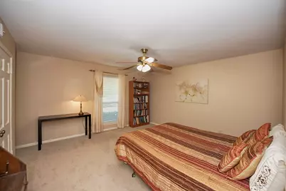 18502 Vinland Drive, Nassau Bay, TX 77058 - Photo 30