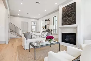 207 Sutton Row Pl, Houston, TX 77024 - Photo 2