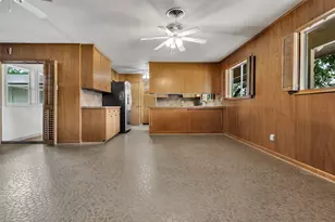 407 Timber St, College Station, TX 77840 - Photo 14