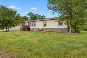 52 County Rd 302, Alvin, TX 77511 - Photo 16