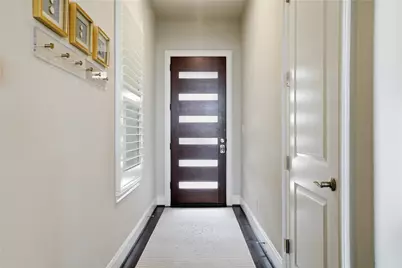 3722 Somerset York Lane, Houston, TX 77055 - Photo 2