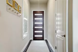 3722 Somerset York Ln, Houston, TX 77055 - Photo 2