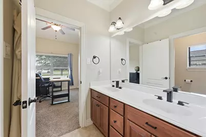 4810 Magnolia Bend Drive, Rosharon, TX 77583 - Photo 24