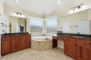 4810 Magnolia Bend Dr, Rosharon, TX 77583 - Photo 18
