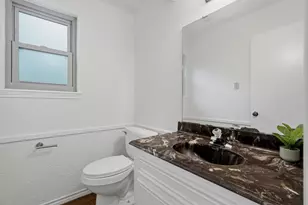 9 N Havenridge Dr, The Woodlands, TX 77381 - Photo 14