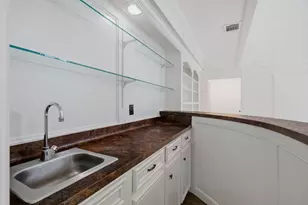9 N Havenridge Dr, The Woodlands, TX 77381 - Photo 8