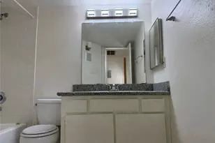 2626 Holly Hall St, Houston, TX 77054 - Photo 20