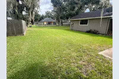 2109 Riverside Drive, West Columbia, TX 77486 - Photo 4
