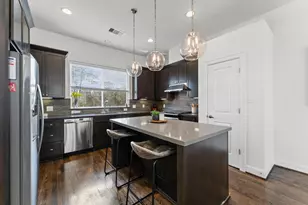 1019 W 17th St, Houston, TX 77008 - Photo 4