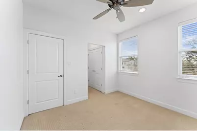 1019 W 17th Street, Houston, TX 77008 - Photo 22