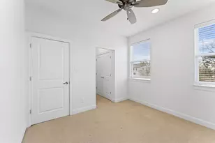 1019 W 17th St, Houston, TX 77008 - Photo 22