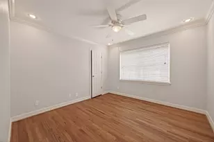 10807 Oasis Dr, Houston, TX 77096 - Photo 36