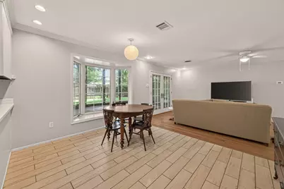10807 Oasis Drive, Houston, TX 77096 - Photo 12
