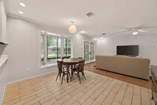 10807 Oasis Dr, Houston, TX 77096 - Photo 12