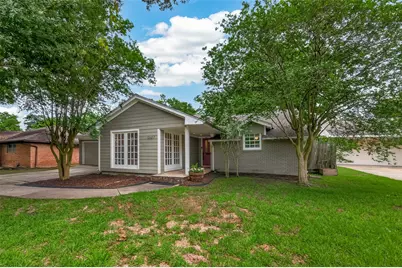 10807 Oasis Drive, Houston, TX 77096 - Photo 44