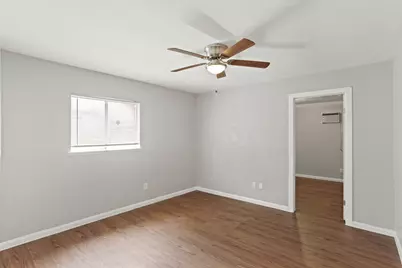 6827 Gettysburg Drive, Richmond, TX 77469 - Photo 18