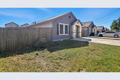 4522 Collins Road, Houston, TX 77093 - Photo 4