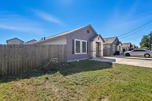 4522 Collins Rd, Houston, TX 77093 - Photo 4