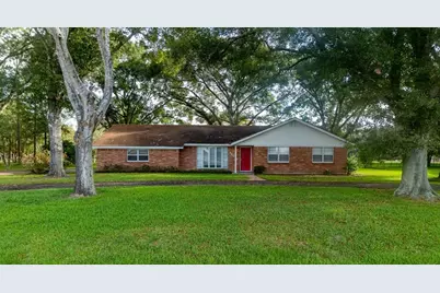 16011 Highway 36, Needville, TX 77461 - Photo 1