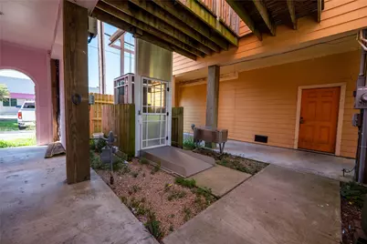 913 Moody Avenue, Galveston, TX 77550 - Photo 8