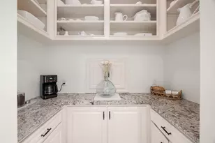 27507 Hunter Creek Ct, Spring, TX 77386 - Photo 18