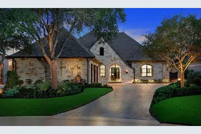 34 Bellweather Court, The Woodlands, TX 77381 - Photo 2