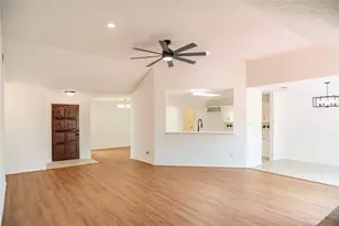 16342 Maple Downs Ln, Sugar Land, TX 77498 - Photo 24