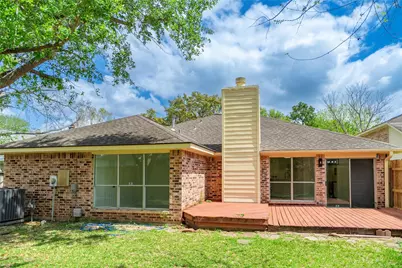 16342 Maple Downs Lane, Sugar Land, TX 77498 - Photo 2