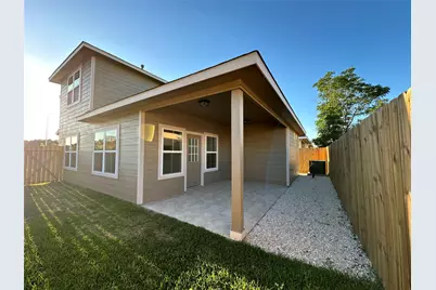 12206 Heather Flower Lane, Houston, TX 77014 - Photo 32