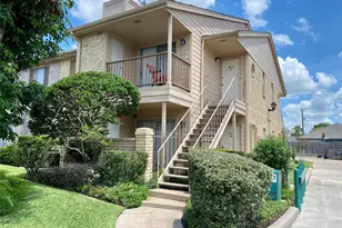 3100 Jeanetta St, Houston, TX 77063 - Photo 2