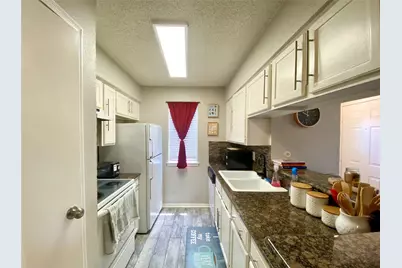 3100 Jeanetta Street #802, Houston, TX 77063 - Photo 6