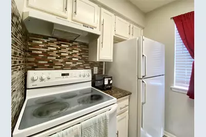 3100 Jeanetta Street #802, Houston, TX 77063 - Photo 8