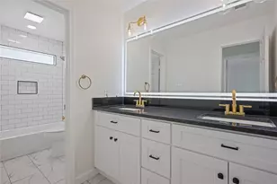 284 Mossy Meadow Dr, West Columbia, TX 77486 - Photo 6