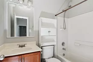 1819 Killiney Ct, Houston, TX 77051 - Photo 8