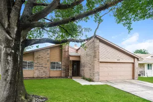 6918 Skyline Park Dr, Katy, TX 77449 - Photo 2