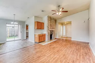 6918 Skyline Park Dr, Katy, TX 77449 - Photo 4