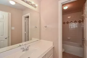 3042 Royal Oaks CRS, Houston, TX 77082 - Photo 30