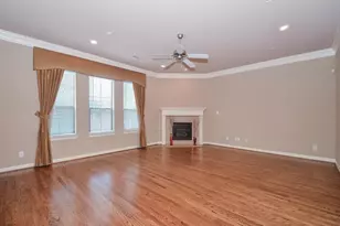 3042 Royal Oaks CRS, Houston, TX 77082 - Photo 8