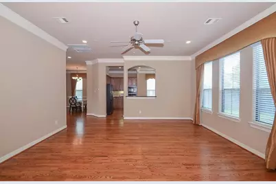 3042 Royal Oaks CRS, Houston, TX 77082 - Photo 8