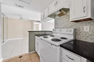 14555 Wunderlich Dr, Houston, TX 77069 - Photo 12