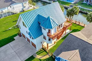 35 Lazy Ln, Kemah, TX 77565 - Photo 36