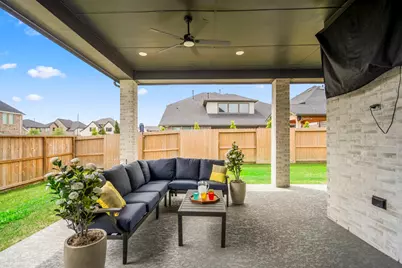 31303 Hastings Creek Lane, Fulshear, TX 77441 - Photo 6