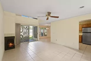 3317 Golden Trails Dr, Houston, TX 77345 - Photo 4