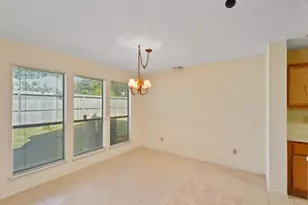 3317 Golden Trails Dr, Houston, TX 77345 - Photo 6