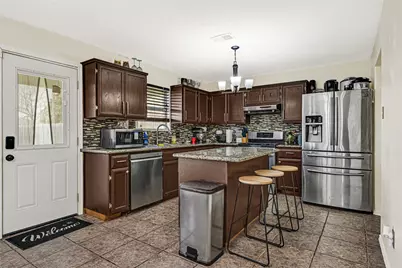 3810 Ridge Canyon Road, Baytown, TX 77521 - Photo 6