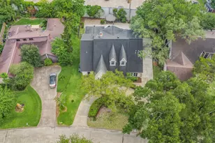 9143 Penn Manor Ct Ct, Houston, TX 77055 - Photo 4