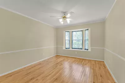 9143 Penn Manor Ct Court, Houston, TX 77055 - Photo 34
