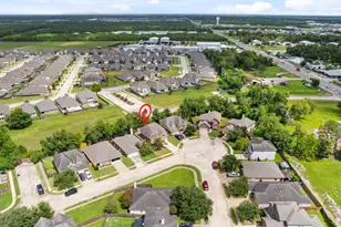 204 Rippling Creek Ln, Alvin, TX 77511 - Photo 40