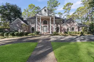 5437 Pine Springs Ct, Conroe, TX 77304 - Photo 2